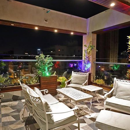 Luxury Rooftop Apartment In เนทันยา ภายนอก รูปภาพ
