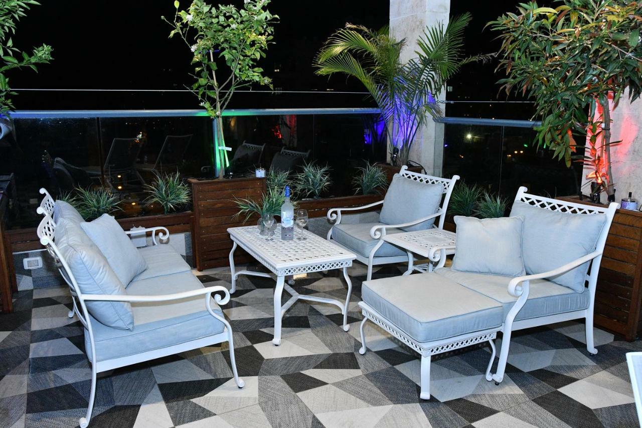 Luxury Rooftop Apartment In เนทันยา ภายนอก รูปภาพ
